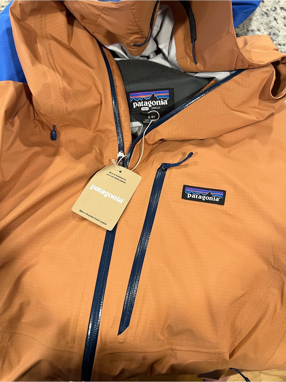 Patagonia Granite Crest  Rain Jacket - size small- New with tags - Picture 2 of 10